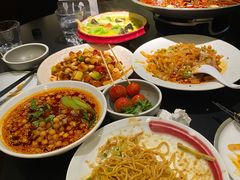 -麻六记(凤凰汇店)