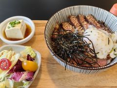 招牌牛排丼-橘酱餐厅