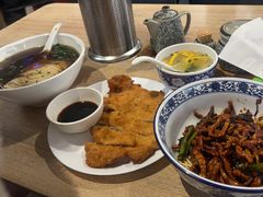 -君东记本帮面馆(天钥桥路店)