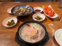 -长寿参鸡汤(朝韩风情街店)