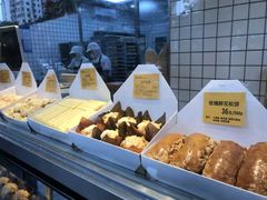 -鲍师傅糕点(江苏路店)