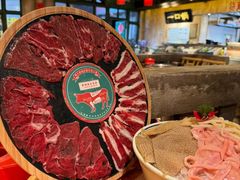 -周小明火锅(黑金冠社区店)