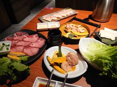 -山之屋炭火烧肉·生啤畅饮(大朗万科中央公园店)