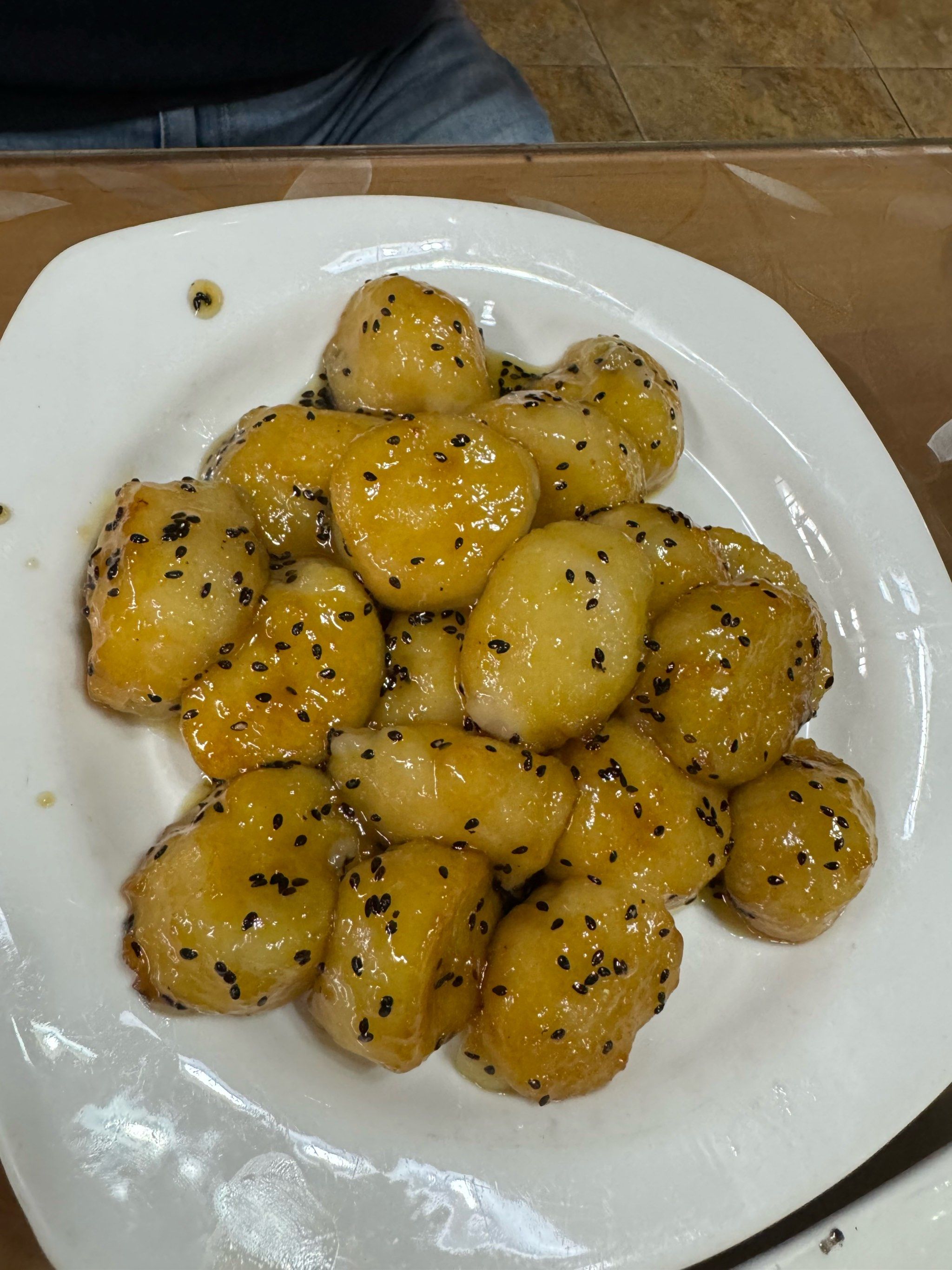 庐山脚下的美食店