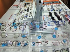 -诺柯视眼镜-蔡司依视路官方工厂店(白银路店)