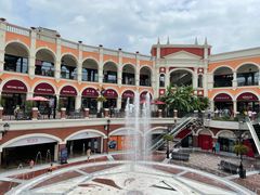 -佛罗伦萨小镇广佛名品奥特莱斯(疏港路店)