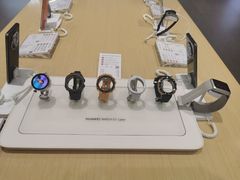 -华为授权体验店(中山公园来福士)