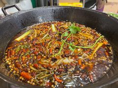 -鸿顺老铁锅美蛙鱼府(解放碑店)
