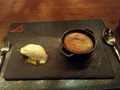 -恰餐厅及酒吧 CHAR Bar & Grill (北京丽都皇冠假日店)