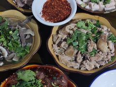 -小杨翘脚牛肉