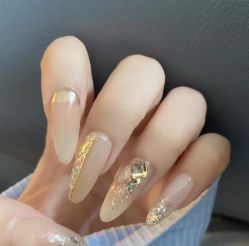 -爱睫物语·疗愈美睫美甲