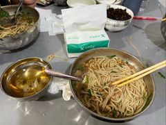 小碗肥瘦-正宗杨记普洱酸醋米线(总店)