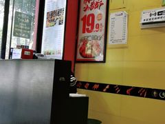 -鱿遍天下·20年夜宵地标大排档(东风路店)