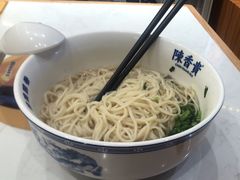 -陳香貴·兰州牛肉面(东方宝泰店)