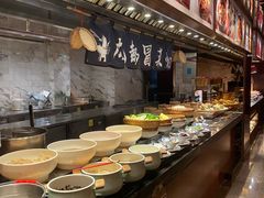 自助取餐区-岷山饭店-芝芝自助餐厅