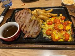 -必胜客(新中纬店)