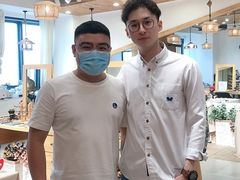 -肆兮眼镜·蔡司·徕卡战略合作店(大坪店)