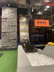 点击看大图 -嗨翻Hi-Fun竞技主题乐园·蹦床团建生日聚会(五棵松华熙店)