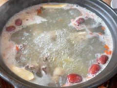 -濠轩阁特色生蚝火锅(水湾路店)