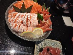 精选三文鱼刺身-真剑日本料理·铁板烧(贵州路店)