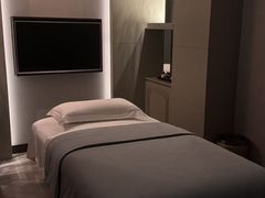 -浅深(世茂滨江精品店)