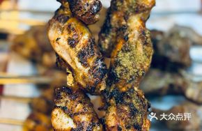 Grilled Chicken Wings (2 Skewers)