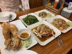 -两兄弟Song Pee Nong(2号店)