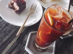 -UNI UNI(环亚凯瑟琳店)