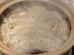 -邹开喜·炭炉鸡煲·海鲜火锅(虹口足球场店)