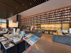 -茑屋书店(天目里店)