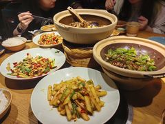 -吃饭皇帝大(长宁龙之梦店)
