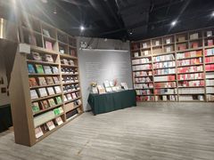 -漓江书院(三祺广场店)