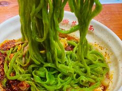 -手擀菠菜面(西康路店)