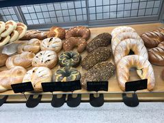 -研麦家面包(亚泰华府店)