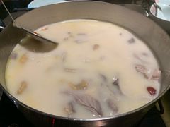 -捞王锅物料理(上海世茂广场店)