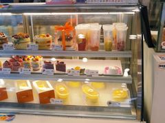 面包甜点陈列柜-BreadTalk面包新语·烘焙蛋糕(五羊邨店)