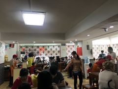 大堂-黄师奶甜品店