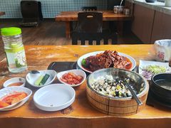 -喇喇排骨火锅·传统韩式脊骨汤(望京西园总店)