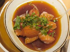 -枝魯枝魯自助料理