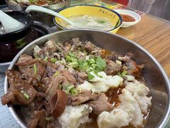 -卢聪艺小吃店(阳翟总店)
