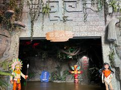 -泉城欧乐堡海洋极地世界