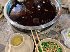 -肖肖酸萝卜鱼火锅(总店)