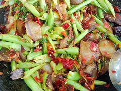 -苗侗地道红酸.酸汤鱼·酸汤牛肉