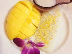 -Dang restaurant (patong phuket)