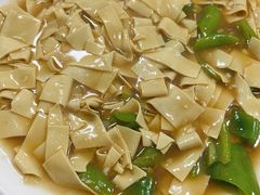 -东北菜冰城一家人