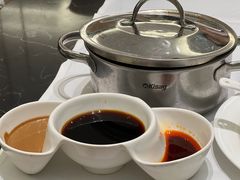 -红鼎豆捞·非遗鲍皇汤火锅(宝丰路店)