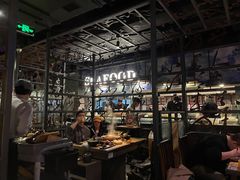大堂-湊湊火锅·茶憩(杭州湖滨银泰in77店)