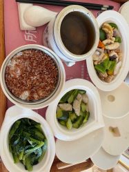 -兰心墩楠月子会所(万达店)