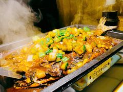-江边城外烤全鱼(世茂广场店)