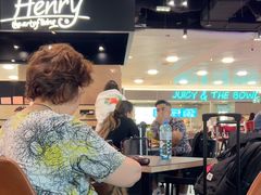 -维也纳国际机场